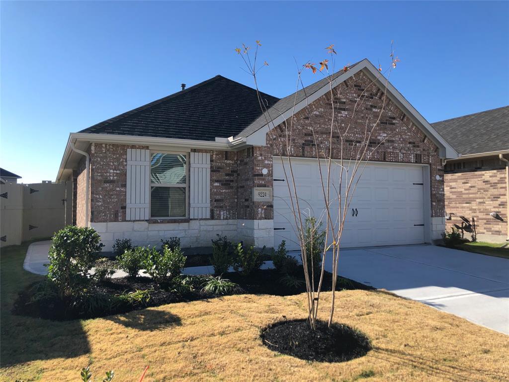 Foto principal - 9224 Inland Leather Ln