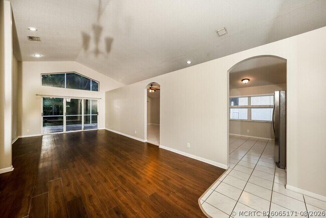 Foto del edificio - 23410 Serene Meadow Dr S