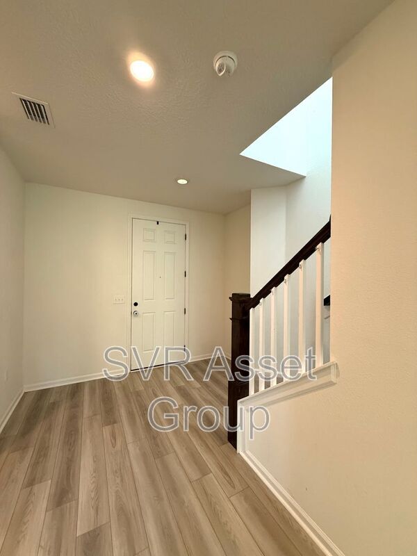 Building Photo - 13520 Brookwater Dr