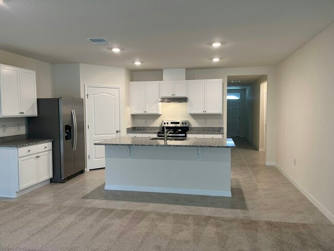 Building Photo - 3204 Silas Dr