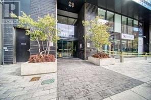 Building Photo - 28 Wellesley St E