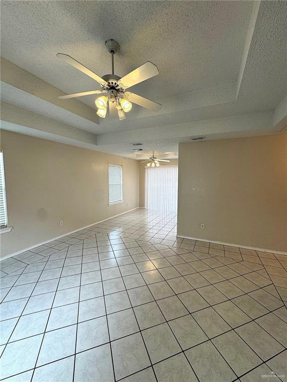 Building Photo - 10 TX-107