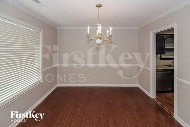 Foto del edificio - 3507 Christy Ln