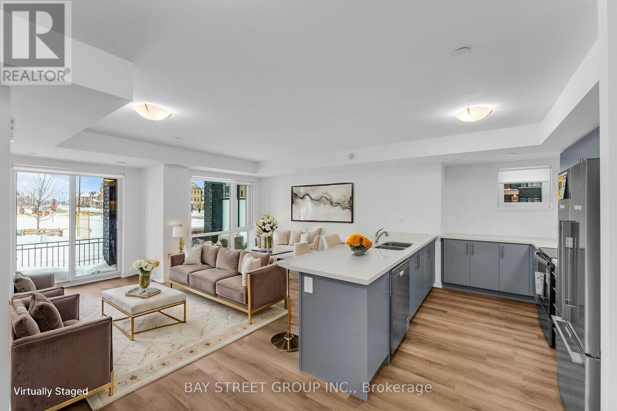 Photo principale - 15-15 Romilly Ave