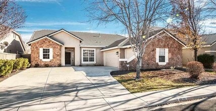 Building Photo - 10620 Blue Moon Ct