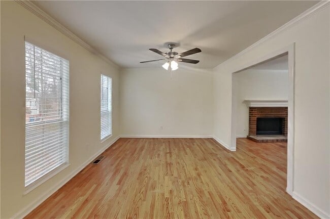 Foto del edificio - 353 Ansley Brook Dr