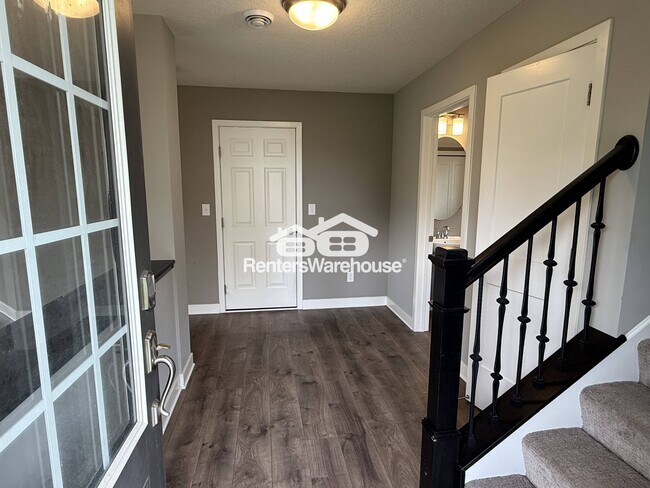 Foto del edificio - 5651 Cattail Ct NE