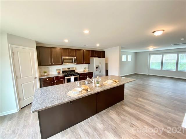 Foto del edificio - 8316 Waxhaw Hwy
