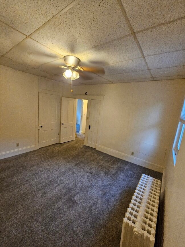 Building Photo - 545 S Douglas Ave