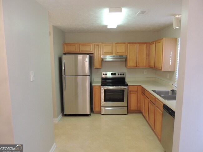 Foto del edificio - 5659 Windfall Ln