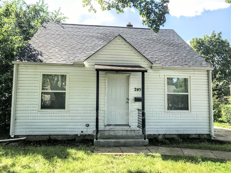 Primary Photo - 2303 W Oak St