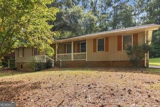 Building Photo - 9169 Lakeview Dr SW