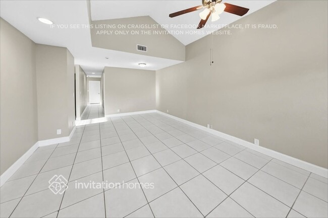 Building Photo - 12162 NW 23rd Manor