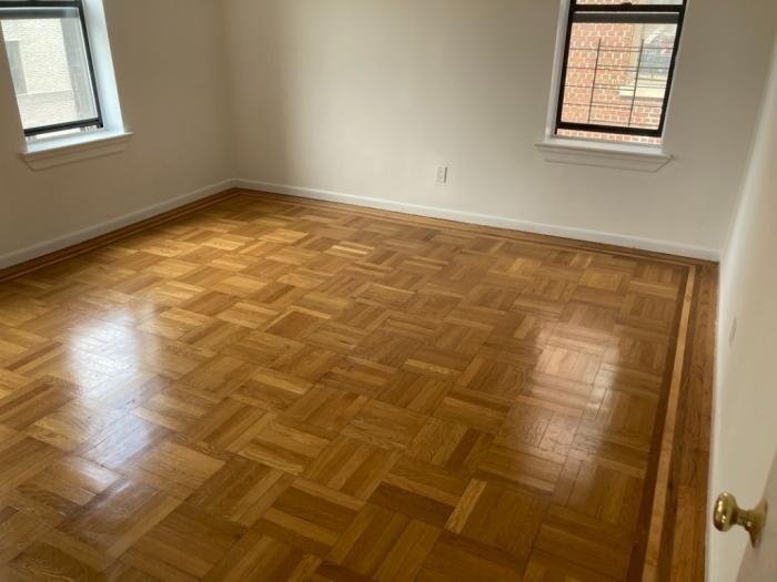 Foto principal - 2 bedroom in BRONX NY 10458