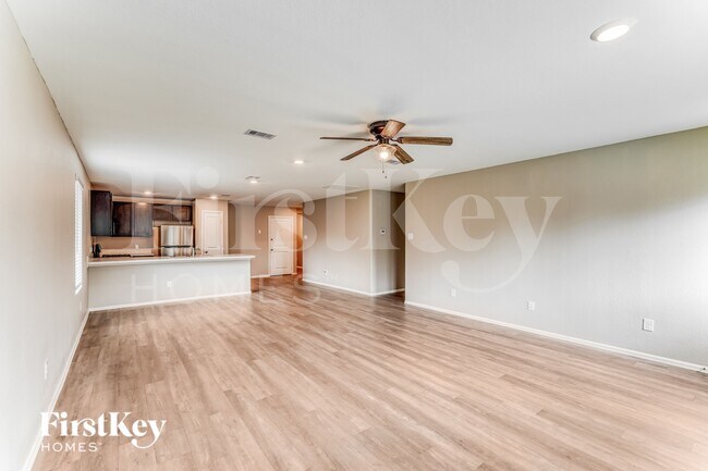 Foto del edificio - 3406 Hughes Mdw Wy