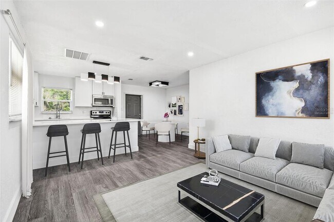Foto del edificio - 4853 Lanette St