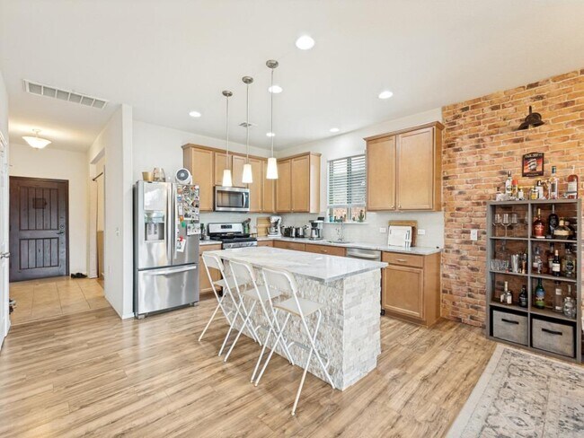 Foto del edificio - 6909 Longford Trail