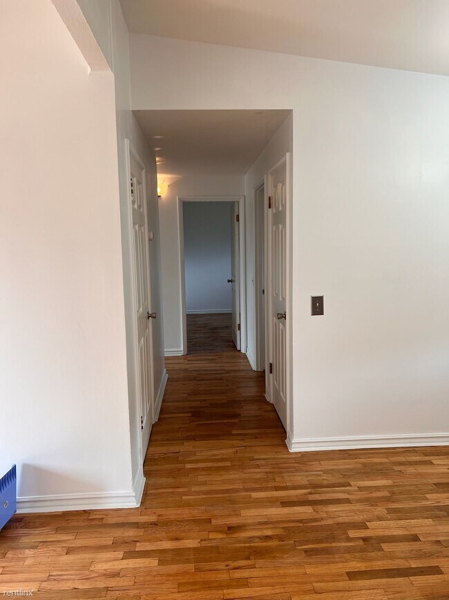 Building Photo - 3 br, 2 bath House - 16921 31st Place South