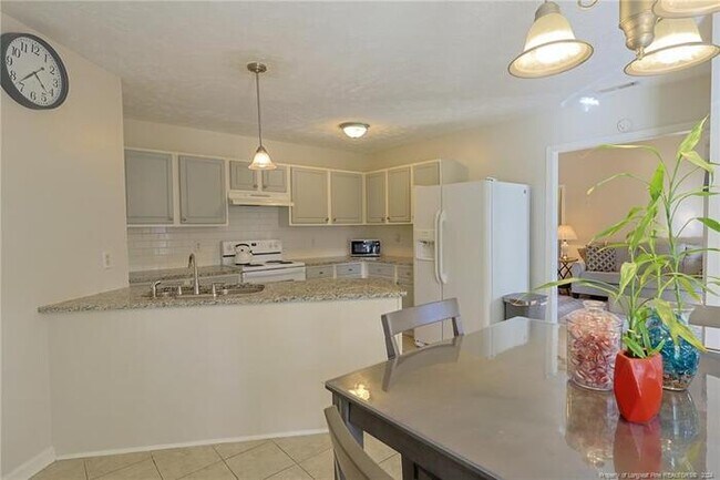 Foto del edificio - 106 Liberty Ct