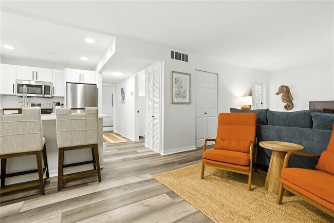 Foto del edificio - 1799 N Highland Ave