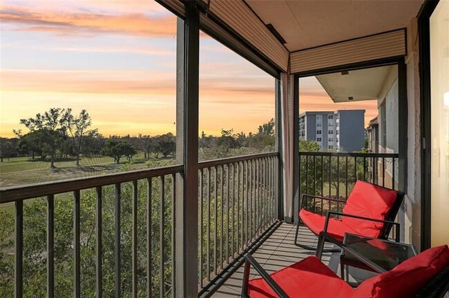 Building Photo - 5570 NW 44th St