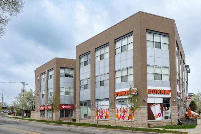 Building Photo - 7240 W Devon Ave