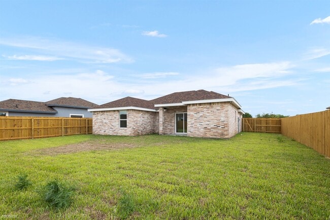 Building Photo - 3 br, 2 bath House - 2308 San Charbel St 2308