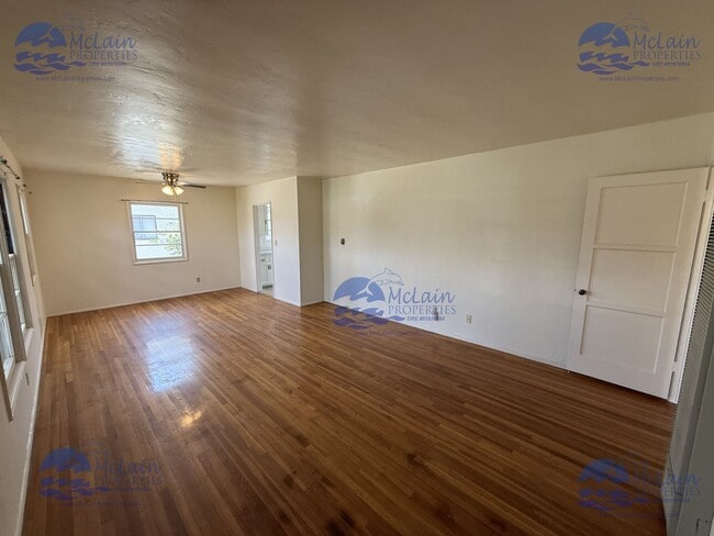 Building Photo - 4236 Corinth St