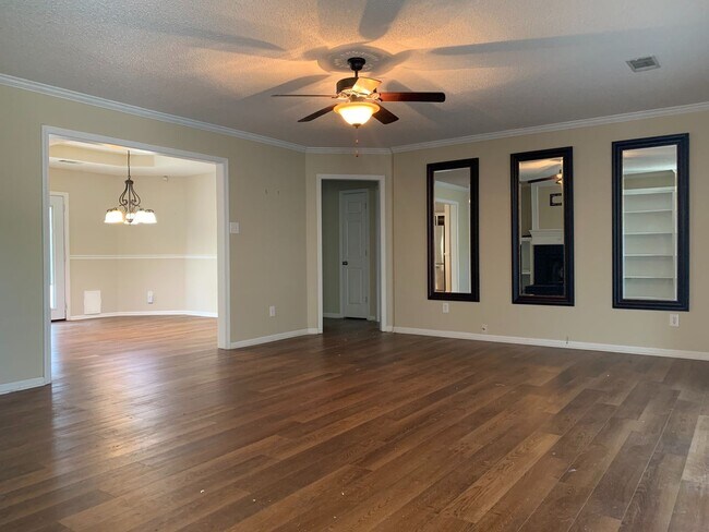 Foto del edificio - 1 Summer Ridge Ct