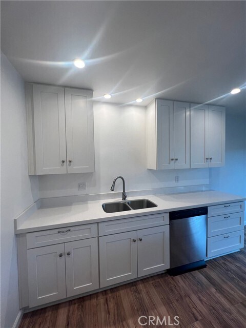 Foto del edificio - 1636 Coriander Dr