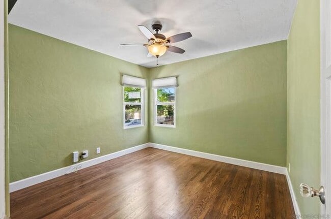 Building Photo - 4899 Circle Dr