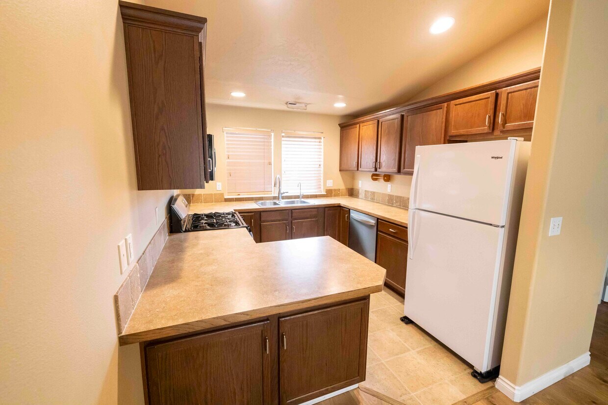 Foto principal - 1300 SW Greeley St