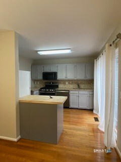 Foto del edificio - 14 South St