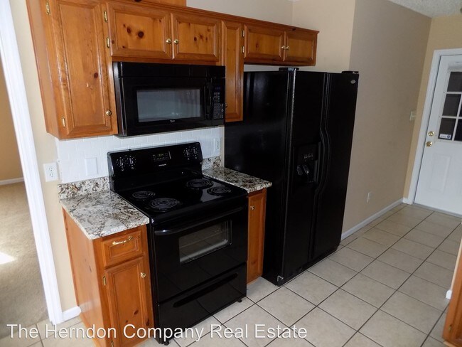Building Photo - 4 br, 2 bath House - 4264 Shadowwood Drive