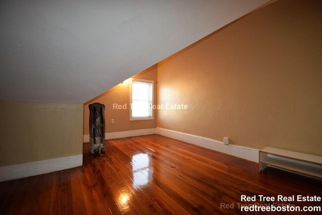 Foto del edificio - 6 Haskell St