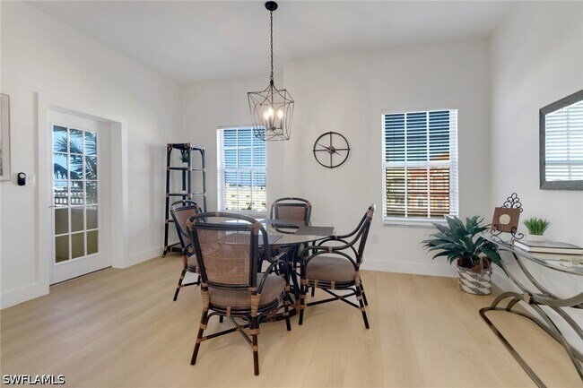 Foto del edificio - 451 Bayfront Pl