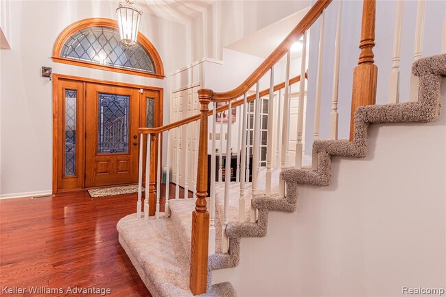 Building Photo - 27568 Rainbow Cir