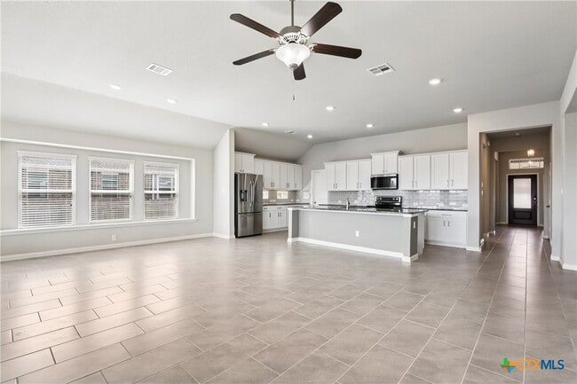 Foto del edificio - 1225 Havens Cross