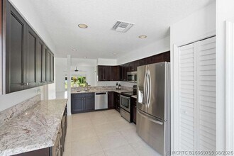 Building Photo - 6616 Marissa Cir
