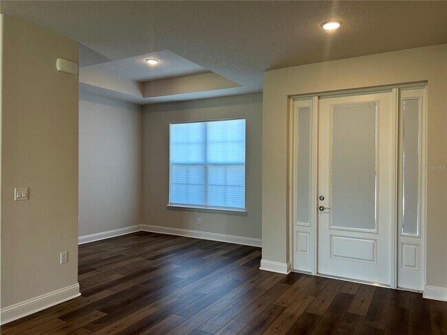 Building Photo - 20 Whittlesey Ln