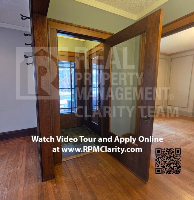 Foto del edificio - Beautiful 3 Bed/2.5 Bath Sandusky Home Available Today