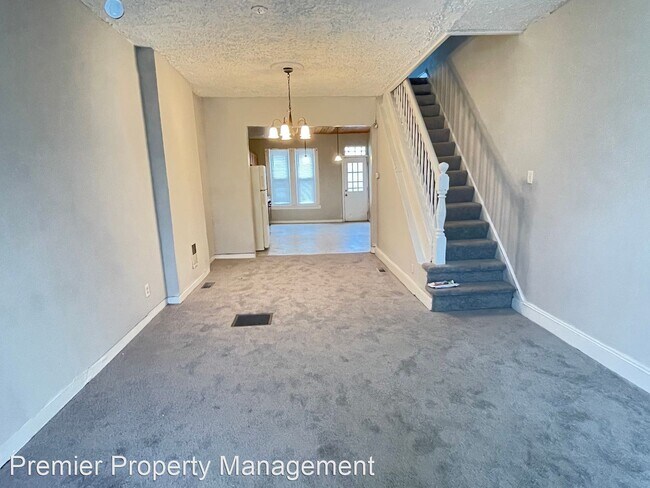 Foto del edificio - 3 br, 1 bath House - 2419 E. Oliver Street