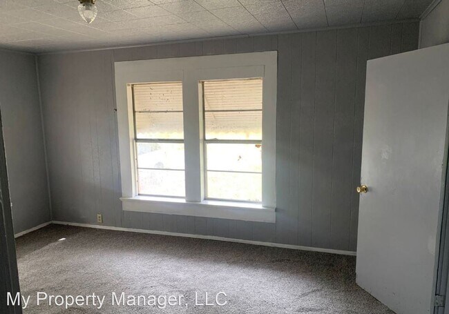 Building Photo - 2 br, 1 bath House - 4735 Rightway Avenue