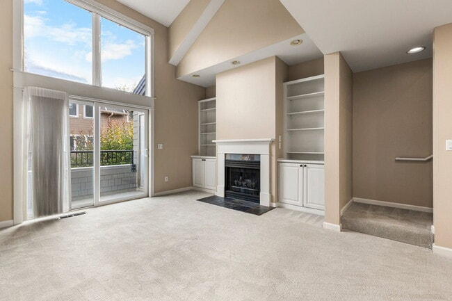 Photo - 10267 Northwest Alder Grove Lane Townhome