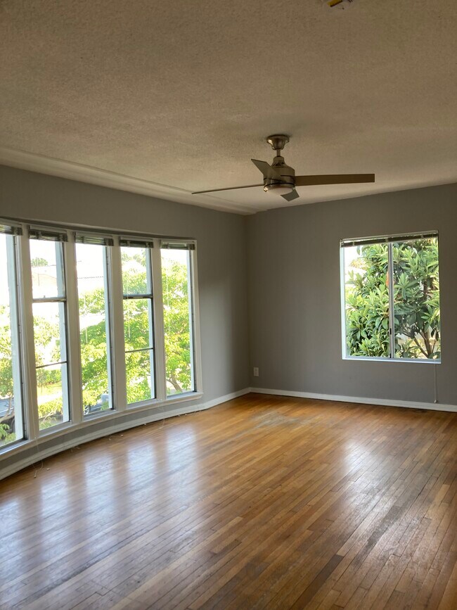 Foto del edificio - 314 N Ogden Dr