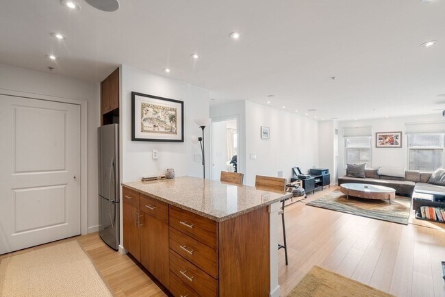 Foto del edificio - 7 Miner St