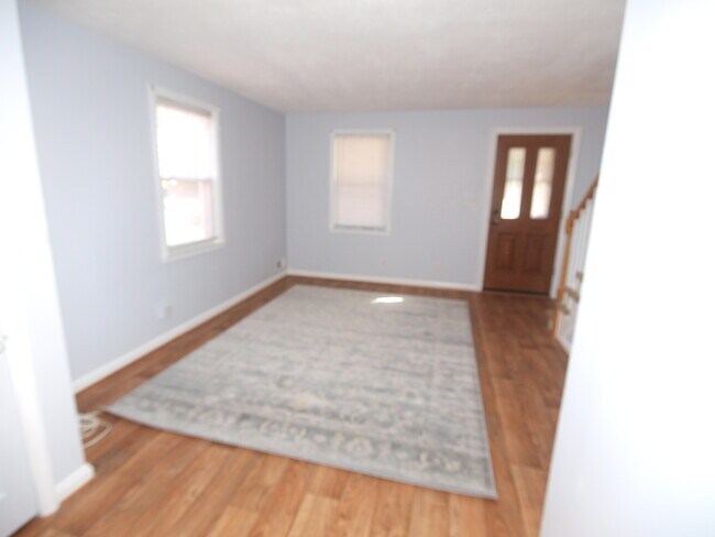 Vista de la sala de estar 2 - 3422 McShane Way