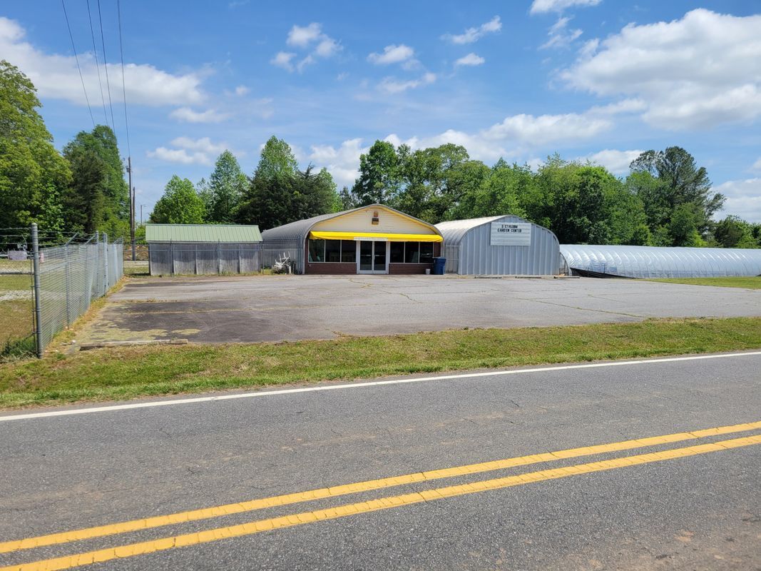 Primary Photo - 4784 Grace Chapel Rd