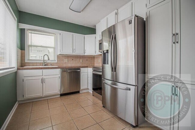 Foto del edificio - 1/2 OFF OF FIRST MONTH'S RENT! | Modern 3 Bd/2Ba Home | Near Aksarben