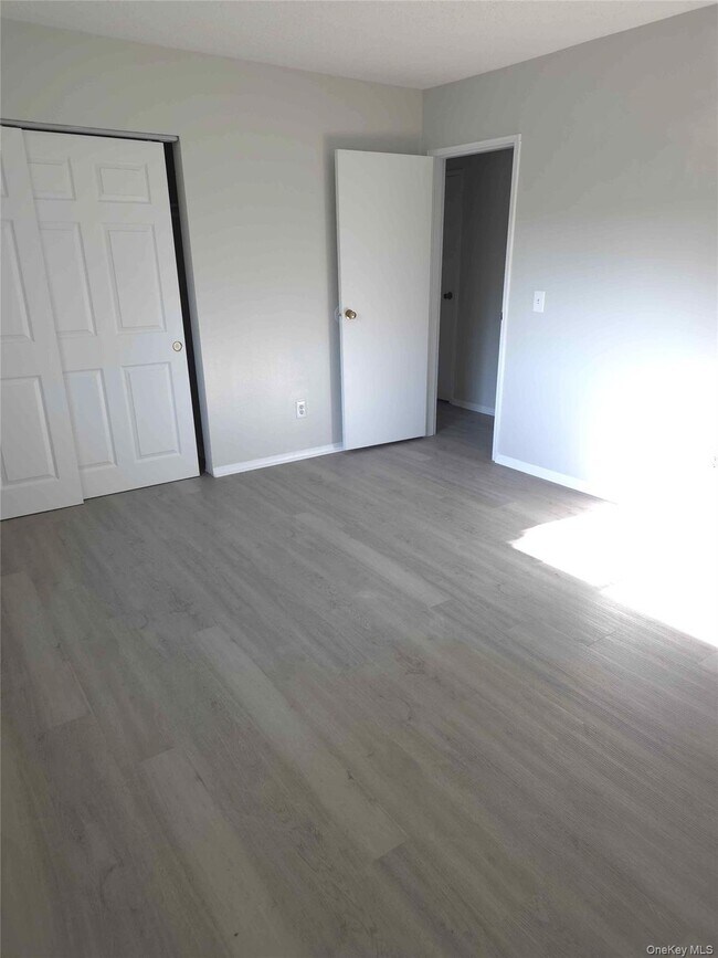 Foto del edificio - 1506 Cortland Dr